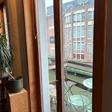 Daire Grand Waterfront With Private Terrace On The Leie Canal Gent