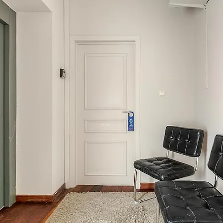 Grand Waterfront With Private Terrace On The Leie Canal *
