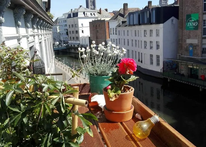 Grand Waterfront Suite With Private Terrace On The Leie Canal