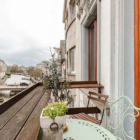 Daire Grand Waterfront With Private Terrace On The Leie Canal Gent